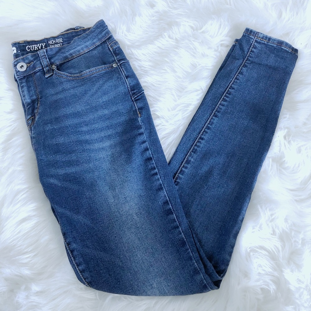 SONG Curvy High Rise Skinny Jean